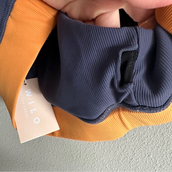 NWT Wilo Navy and Orange high Neck Sports Bra Small - Picture 8 of 11